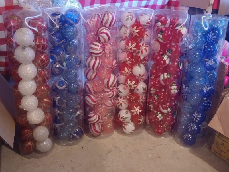 Esferas y artículos navideños Ramírez García
